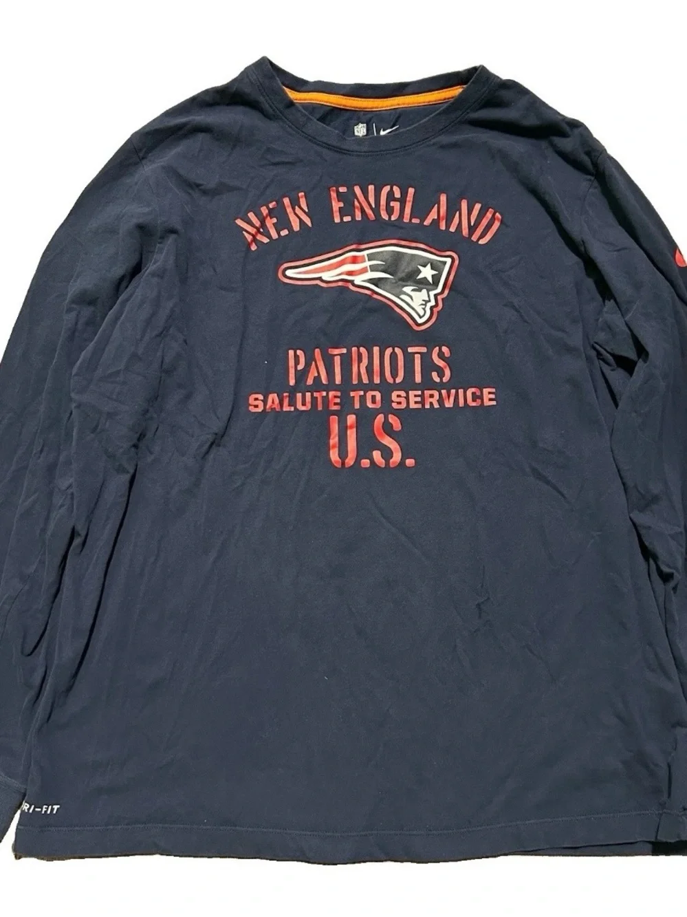 Men’s The Nike Tee New England Patriots Football Long Sleeve Shirt Size XL